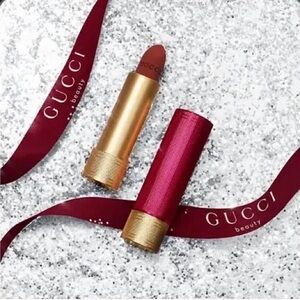 Gucci Limited Edition (Red case) Lip Stick JANET RUST